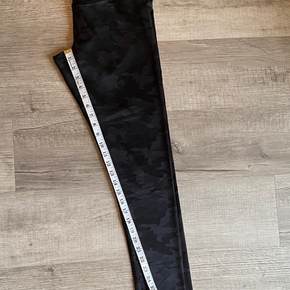 90 Degree by Reflex Work Out Leggings Camo NWOT L - Picture 5 of 8